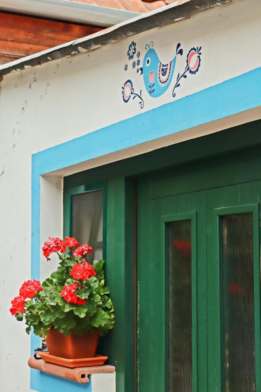 Ubytovani Lednacek Hostel เลดนิตเซ ภายนอก รูปภาพ